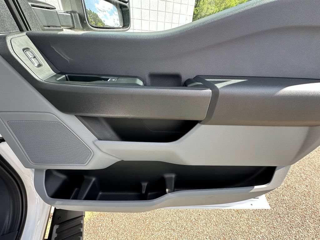 New 2026 Ford F550 4x4 Regular Cab Super Duty image 20