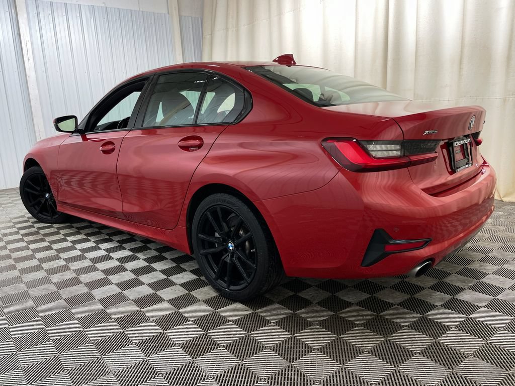 Used 2020 BMW 330i xDrive Sedan w/ Convenience Package AWD/4WD image 18