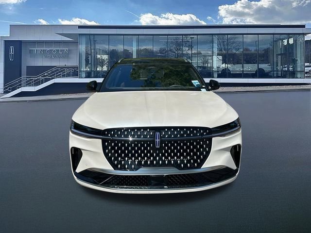 New 2026 Lincoln Nautilus Reserve AWD/4WD image 2