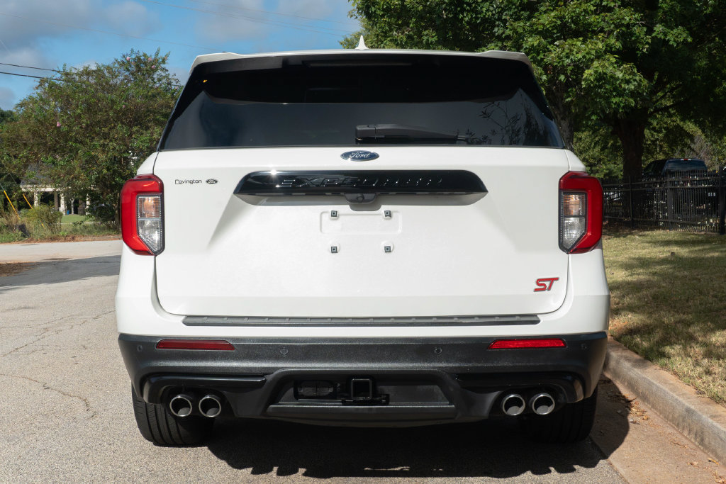 Used 2023 Ford Explorer ST RWD image 9