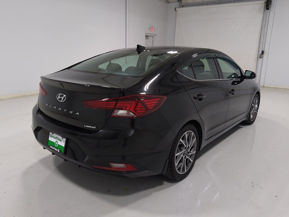Used 2020 Hyundai Elantra Limited w/ Ultimate Package 03 FWD image 9