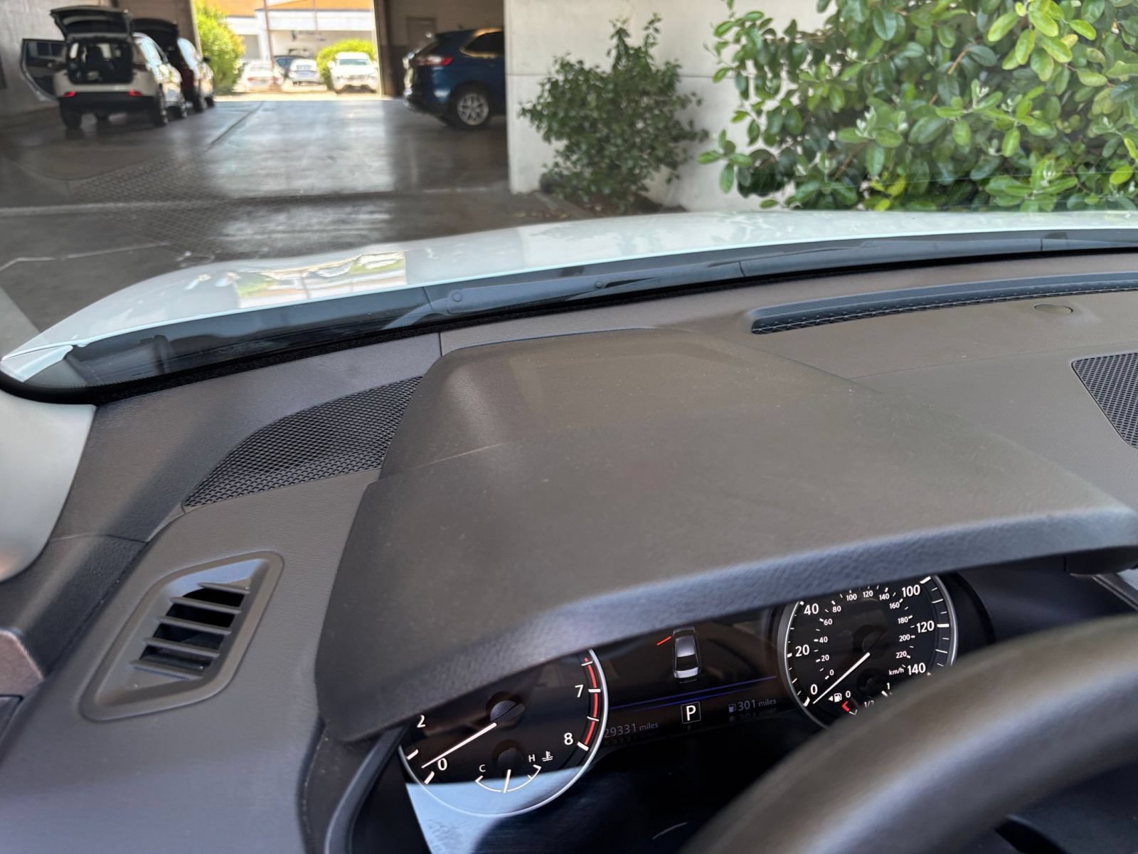 Used 2025 Nissan Altima 2.5 SV FWD image 35