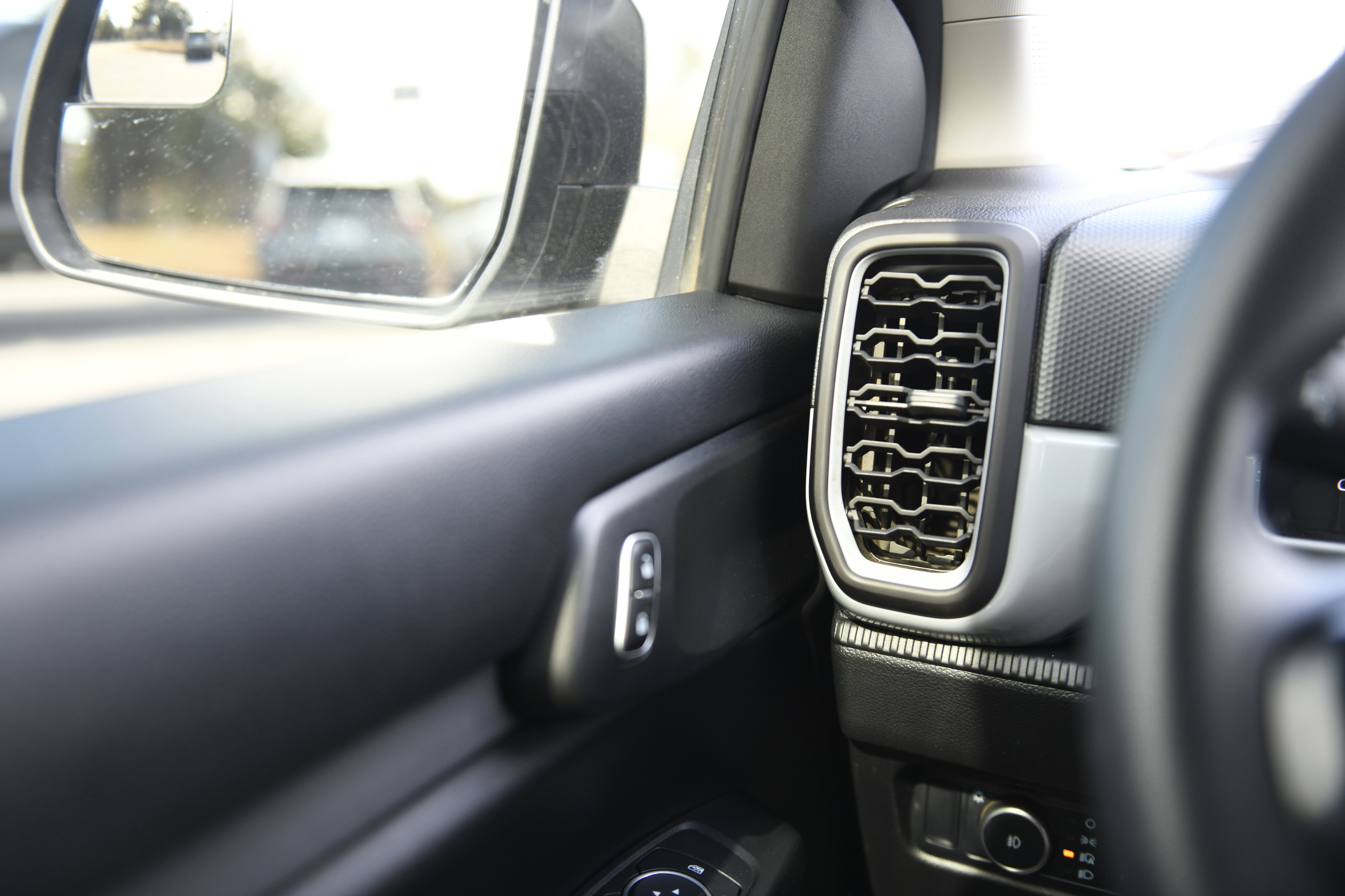 Used 2025 Ford Ranger XL w/ Trailer Tow Package image 24