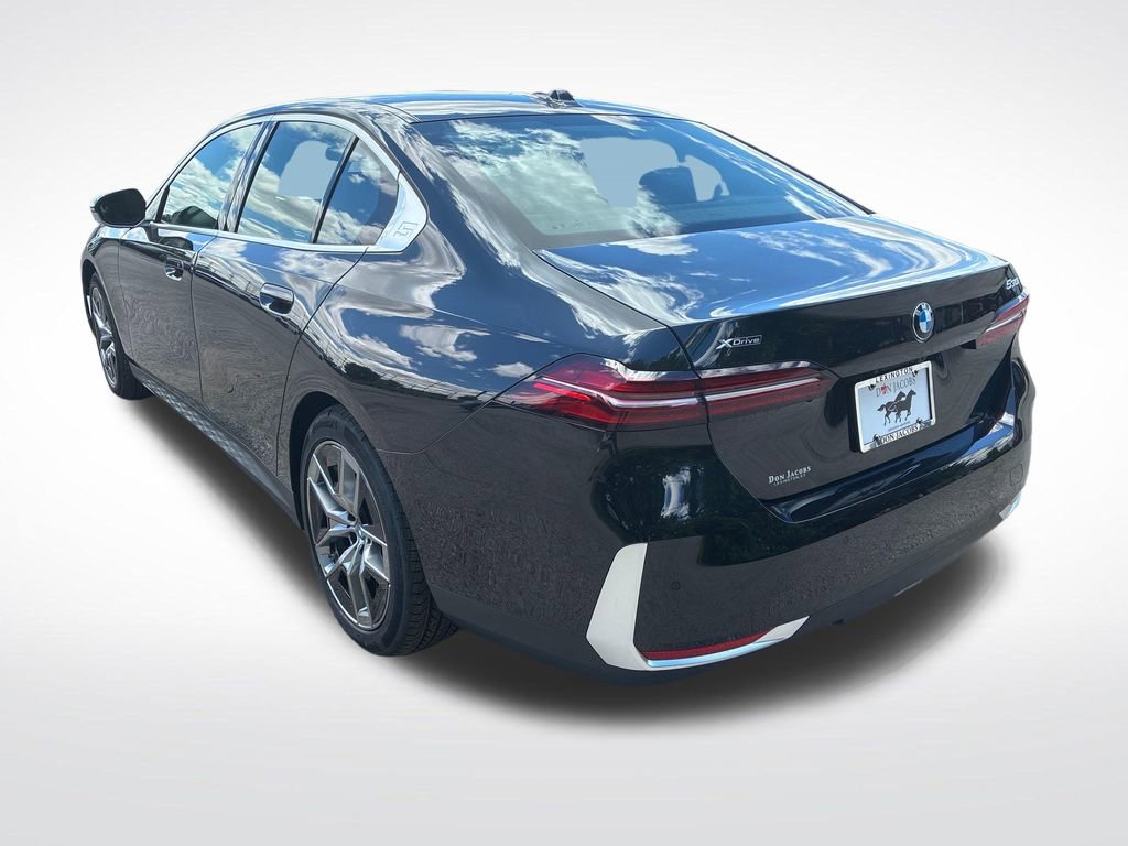 New 2027 BMW 530i xDrive AWD/4WD image 5