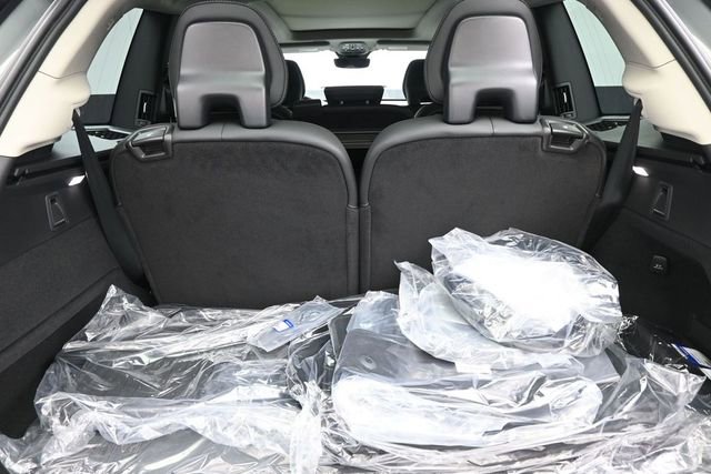 New 2026 Volvo XC90 T8 Ultra w/ Protection Package Premier AWD/4WD image 32