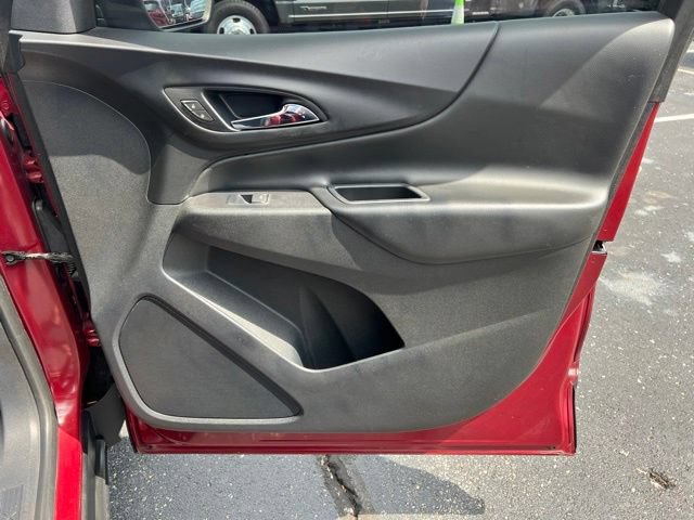 Used 2018 Chevrolet Equinox LT w/ Sun & Infotainment Package FWD image 32