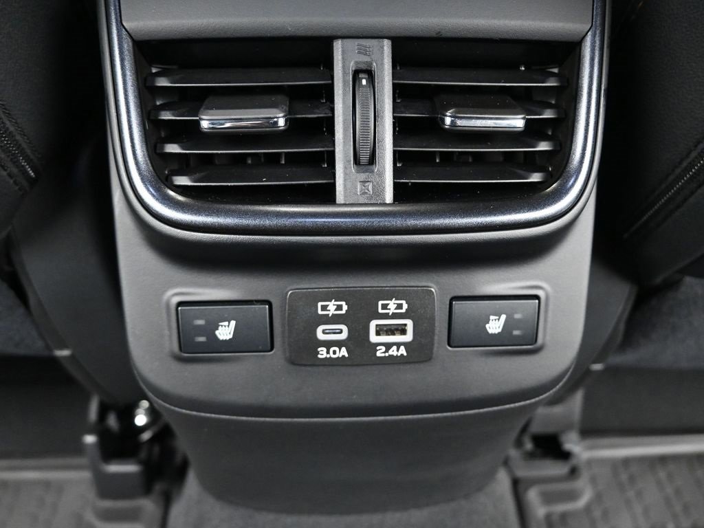 Used 2025 Subaru Outback Wilderness w/ Wilderness Package image 16