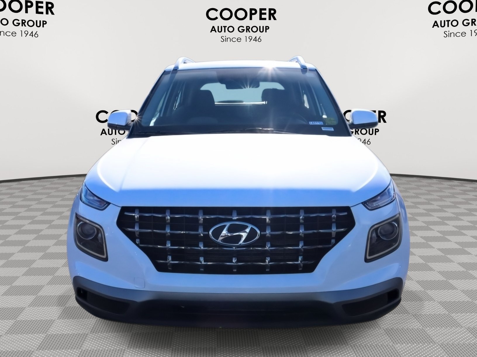 New 2026 Hyundai Venue SEL FWD image 2