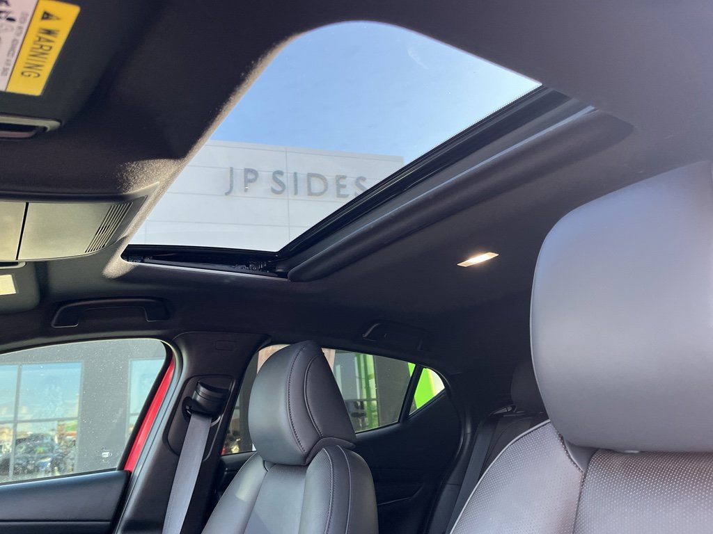 Certified 2025 MAZDA MAZDA3 Hatchback w/Premium Plus Pkg image 21