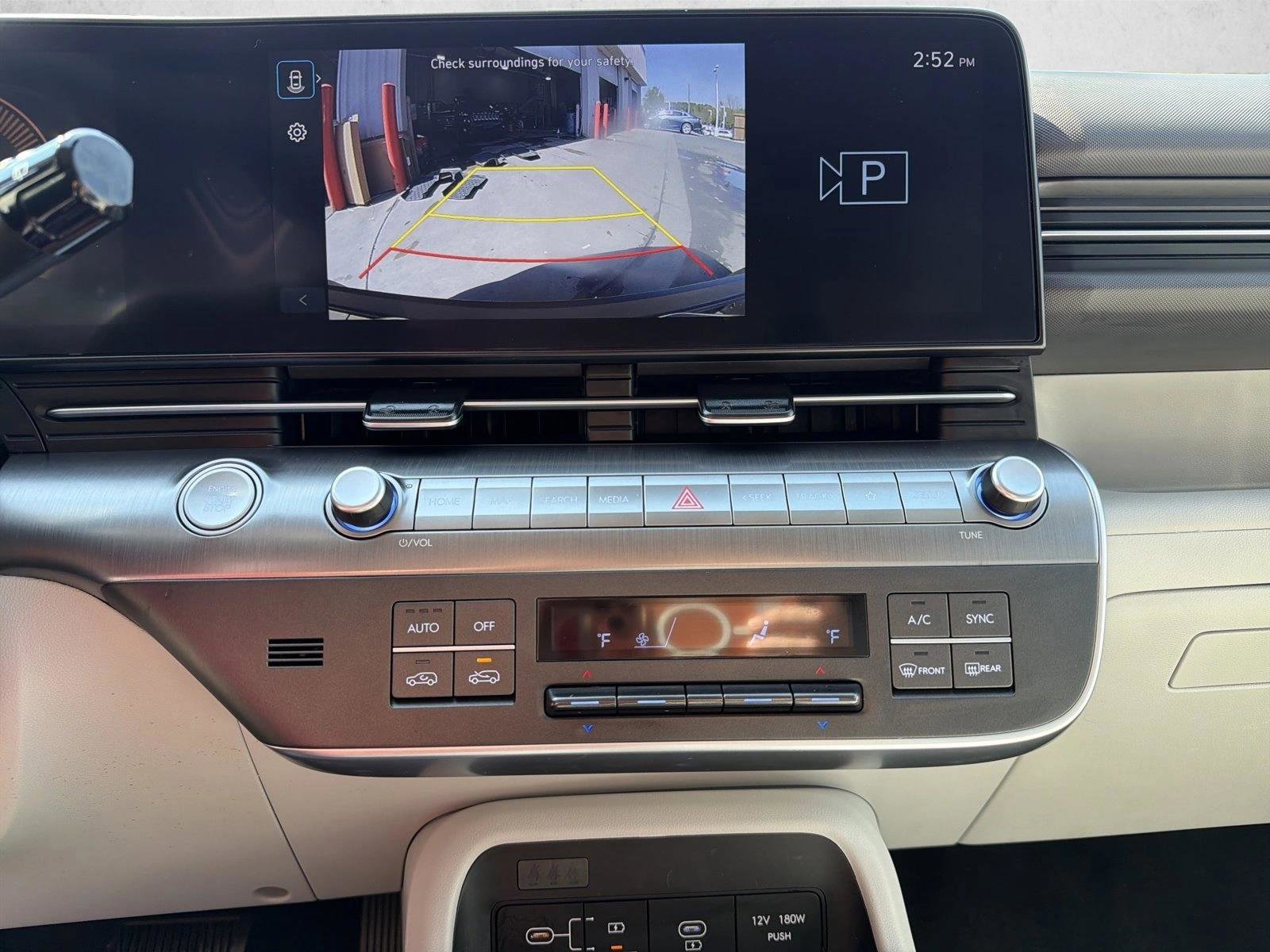 Used 2024 Hyundai Kona SEL FWD image 20