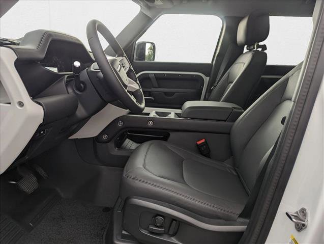 New 2025 Land Rover Defender 110 S image 4
