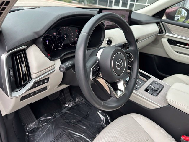Used 2024 MAZDA CX-90 Plug-In Hybrid w/ Premium Plus AWD/4WD image 28