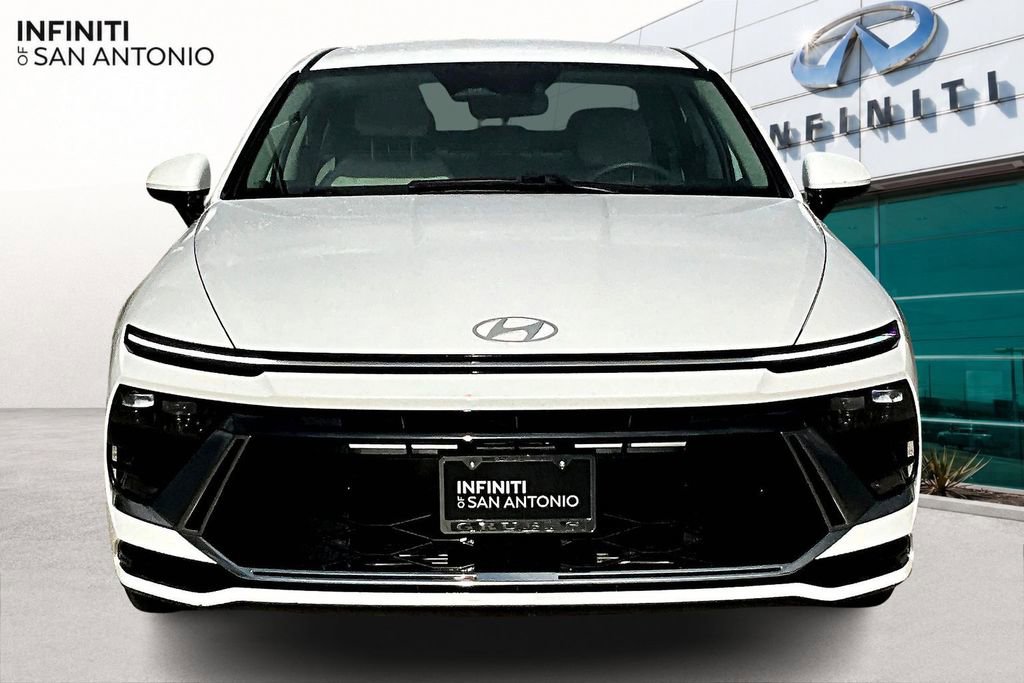 Used 2025 Hyundai Sonata SEL FWD image 4