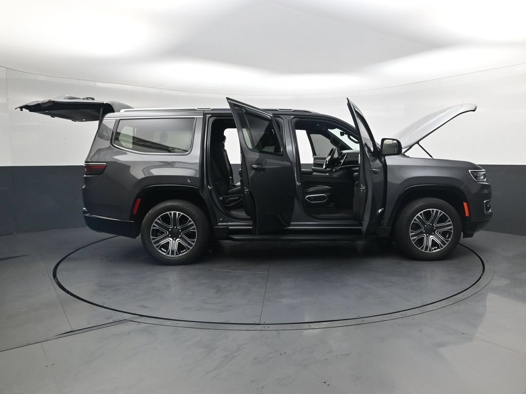 Used 2024 Jeep Wagoneer 4WD w/ Premium Group I image 51