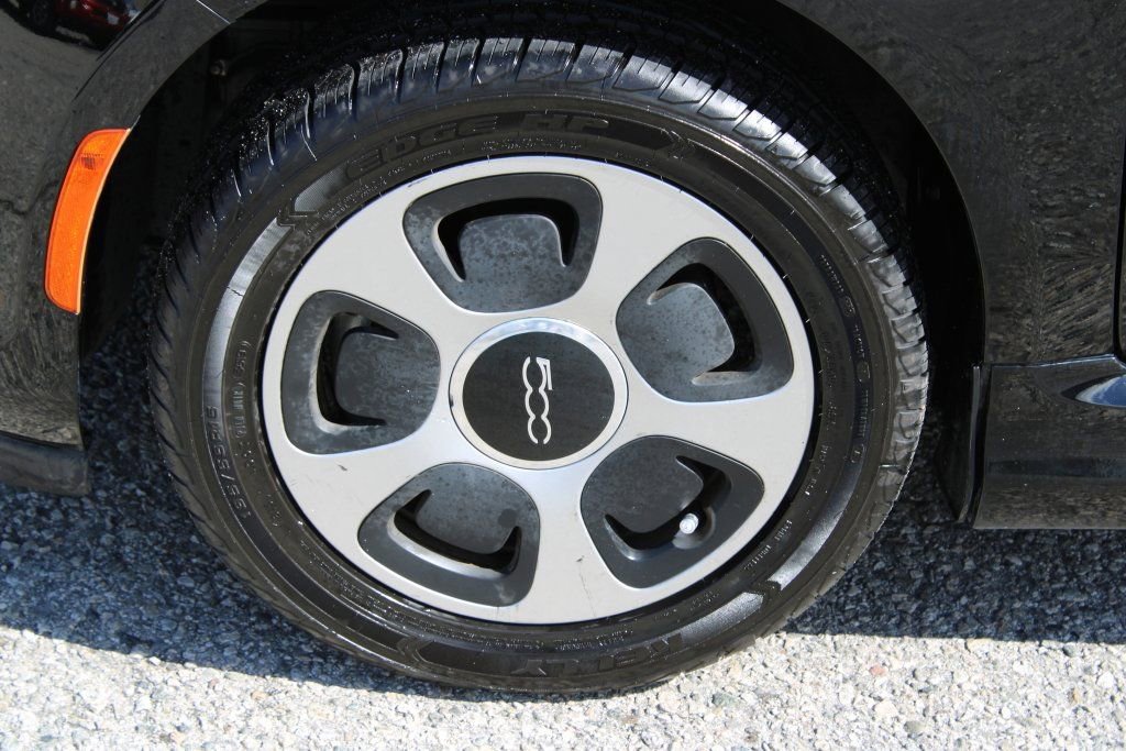 Used 2019 FIAT 500 e image 8