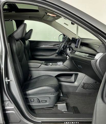 Certified 2023 INFINITI QX60 Sensory w/ Cargo Package AWD/4WD image 26