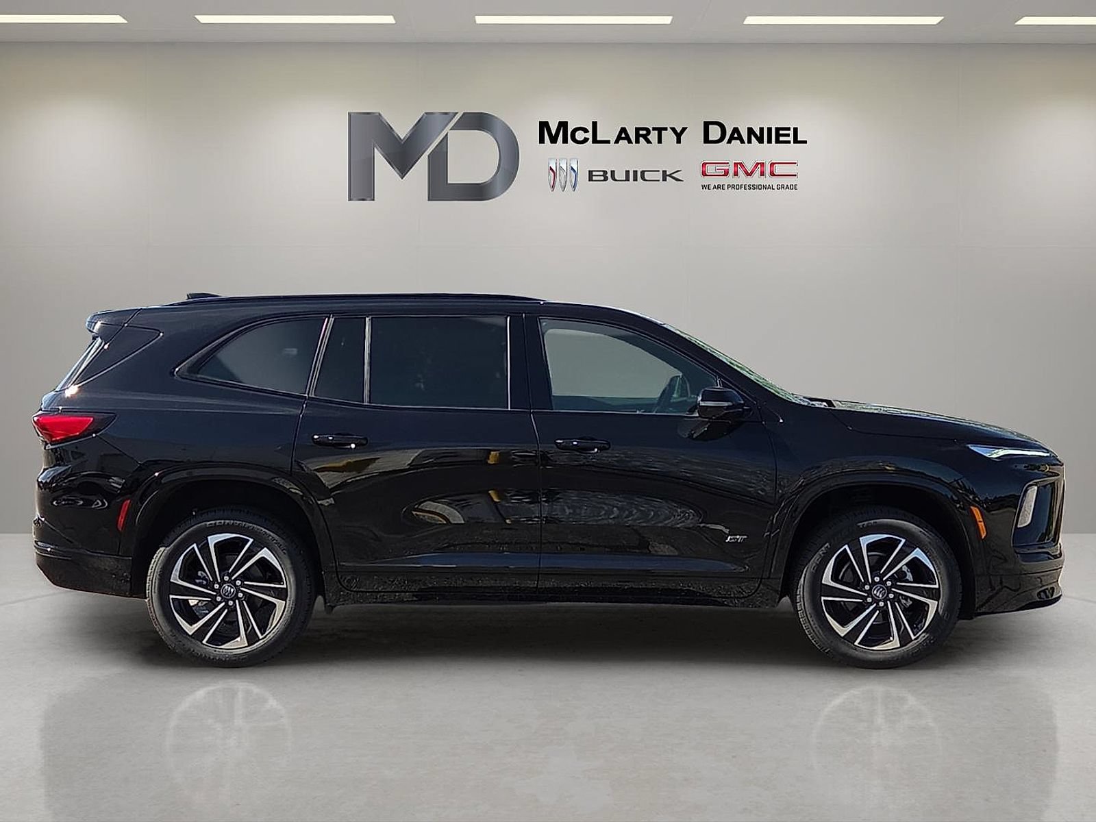 New 2026 Buick Enclave Sport Touring w/ Power Package FWD image 6