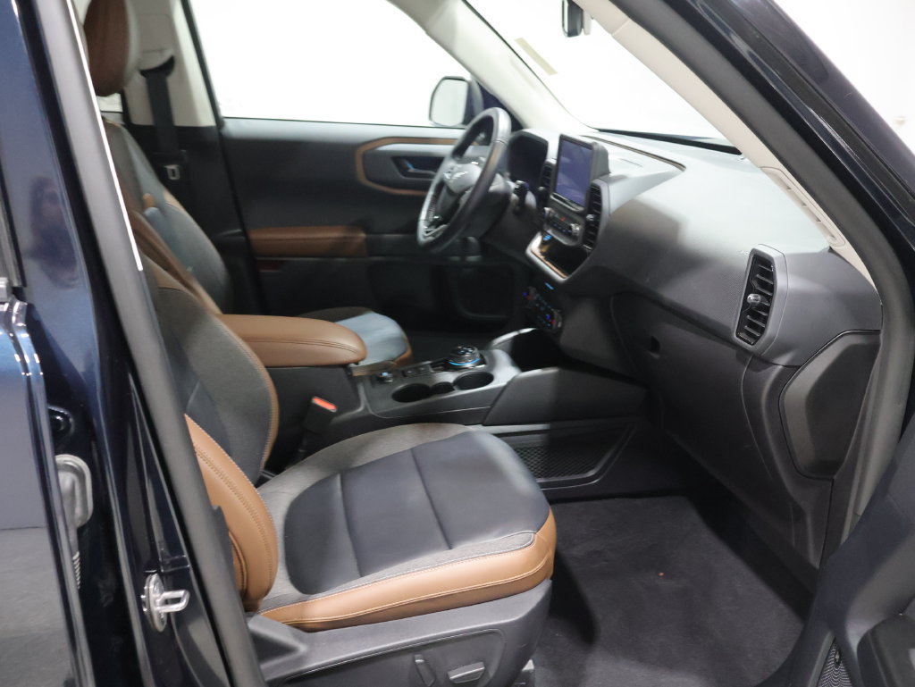 Used 2023 Ford Bronco Sport Outer Banks w/ Tech Package AWD/4WD image 22