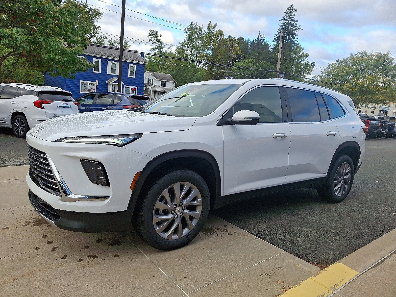 New 2026 Buick Enclave Preferred w/ Power Package image 3