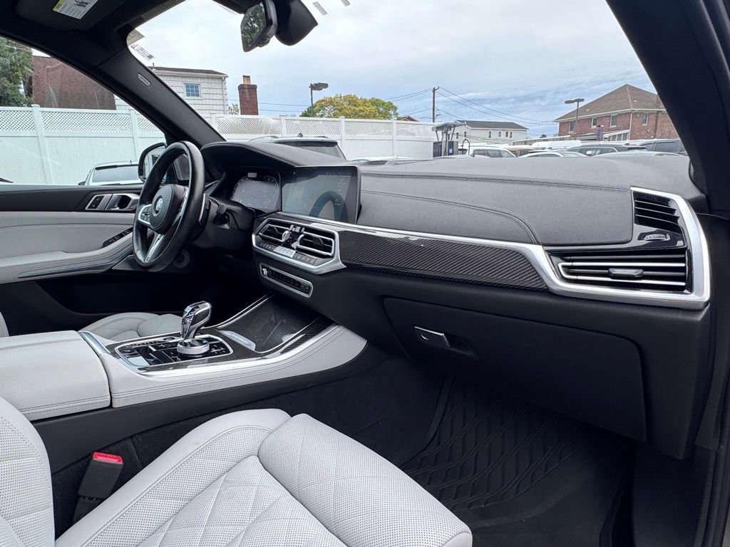 Used 2023 BMW X5 M50i w/ Executive Package AWD/4WD image 17