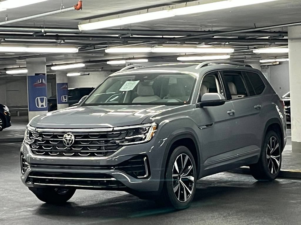 New 2026 Volkswagen Atlas SEL Premium R-Line AWD/4WD image 3
