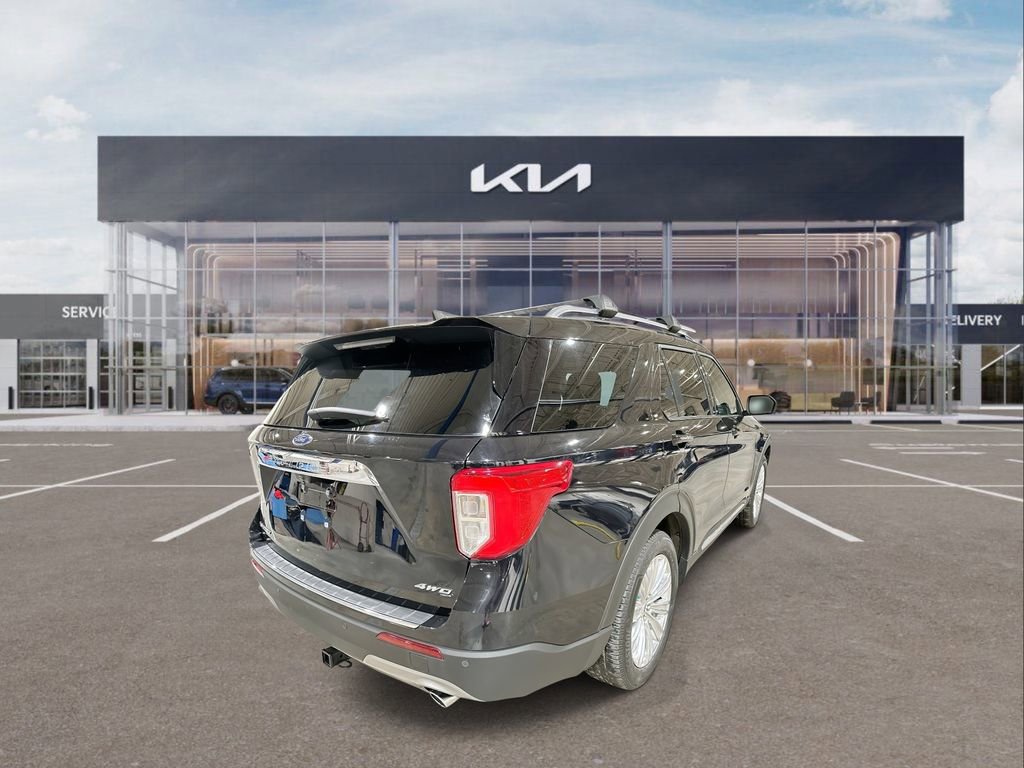 Used 2021 Ford Explorer Limited w/ Equipment Group 301A image 8