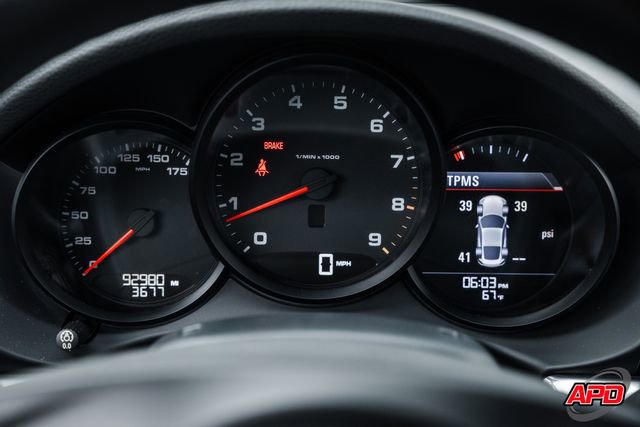 Used 2014 Porsche Cayman image 6