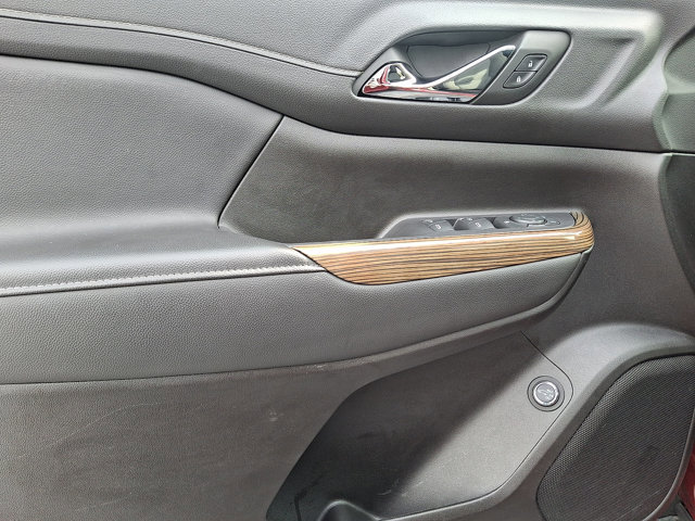 Used 2022 GMC Acadia SLE w/ Driver Convenience Package image 12