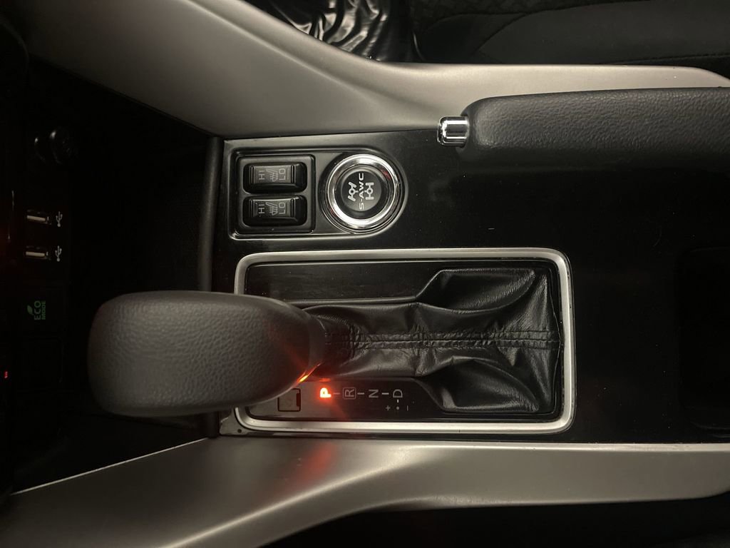 Used 2023 Mitsubishi Eclipse Cross Ralliart image 10