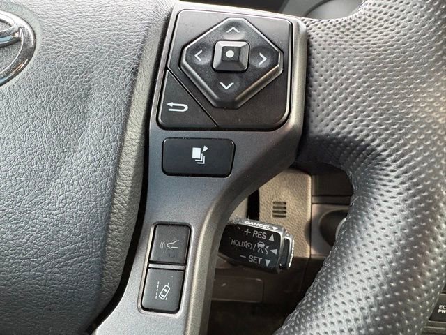 Used 2023 Toyota Tacoma TRD Sport w/ Advanced Technology Package image 17