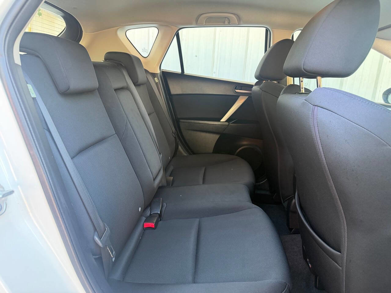 Used 2010 MAZDA MAZDA3 s Sport FWD image 20