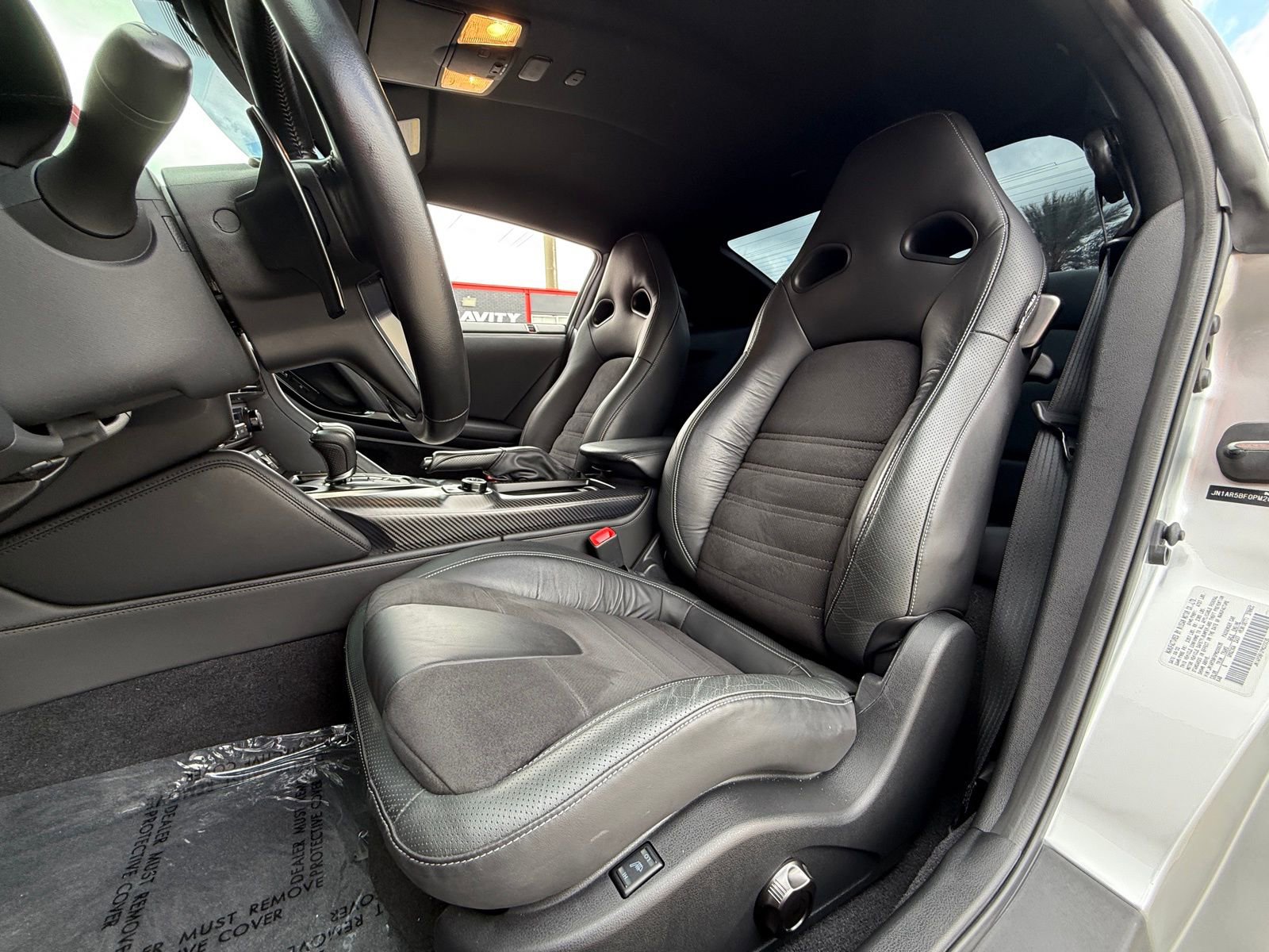 Used 2023 Nissan GT-R Premium w/ Floor Mat Package image 19