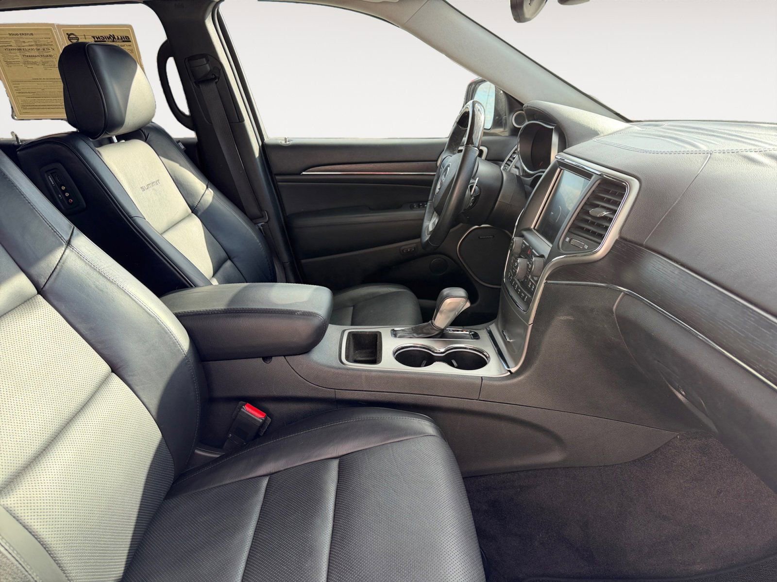 Used 2017 Jeep Grand Cherokee Summit w/ Platinum Series Group image 15