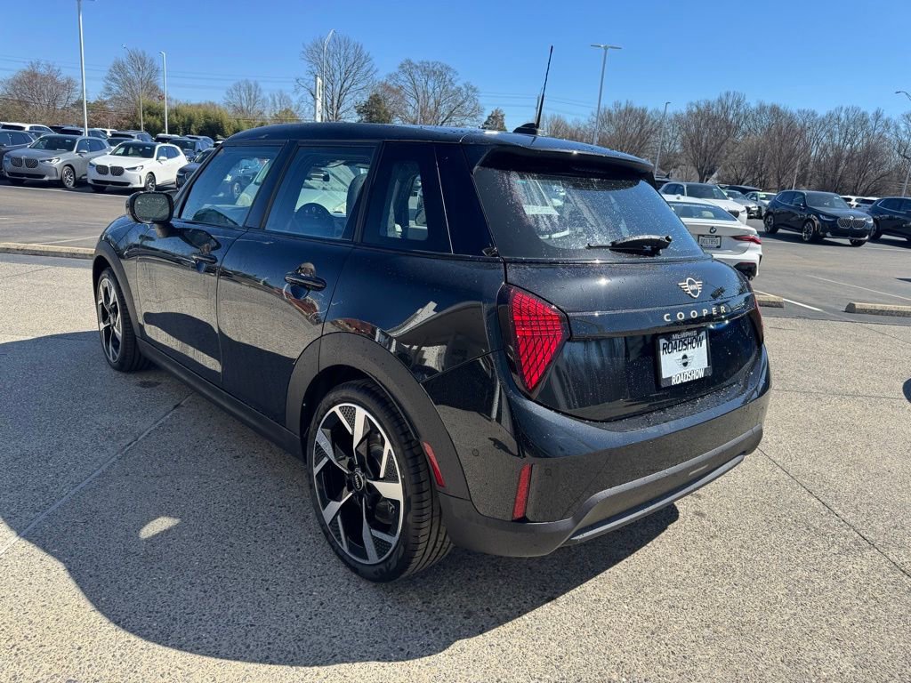 New 2026 MINI Cooper 4-Door Hardtop image 3