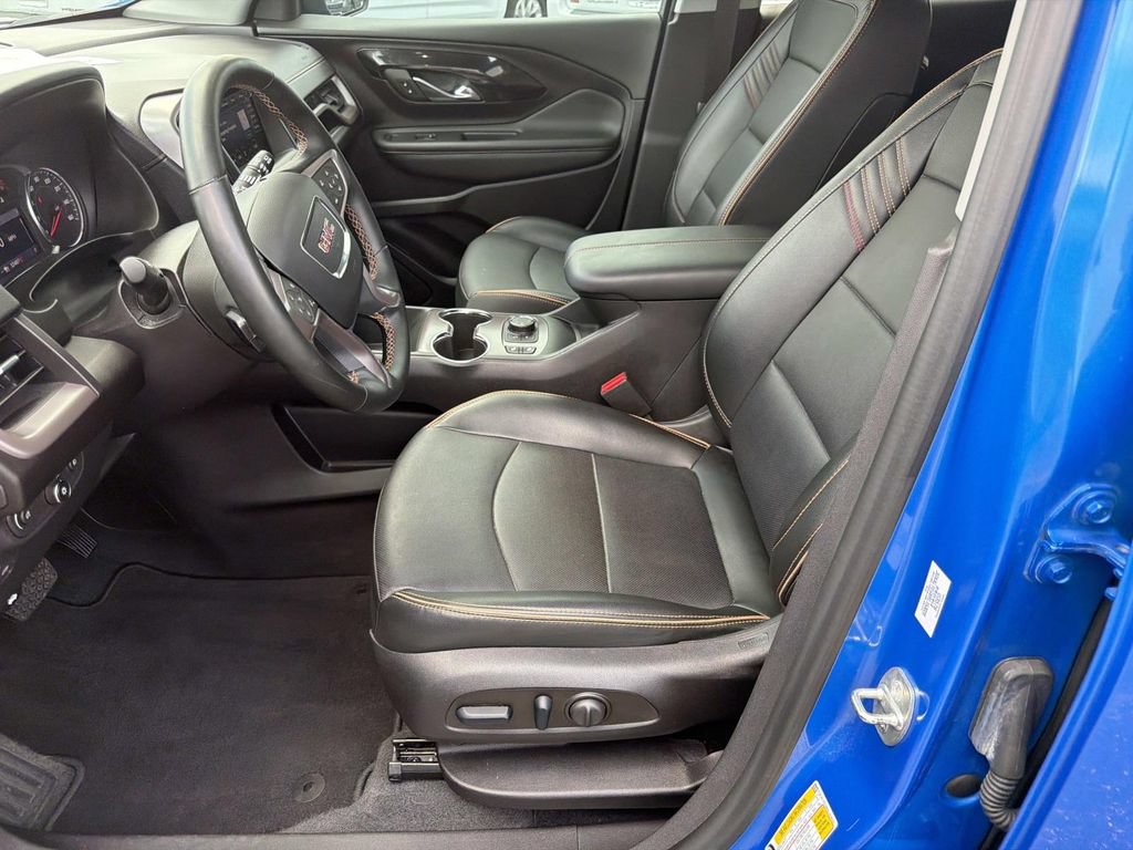 Used 2024 GMC Terrain AT4 AWD/4WD image 19