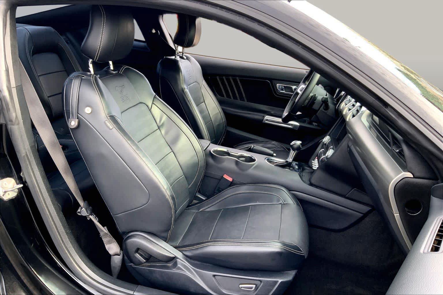 Used 2015 Ford Mustang Premium w/ Equipment Group 201A RWD image 8
