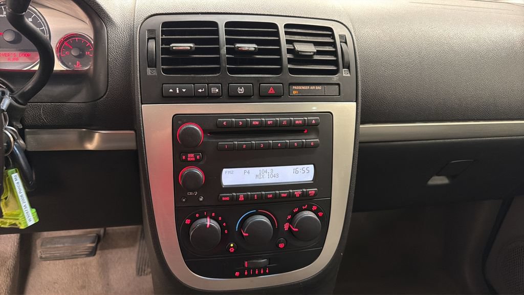 Used 2006 Pontiac Montana SV6 w/ Convenience Package FWD image 11