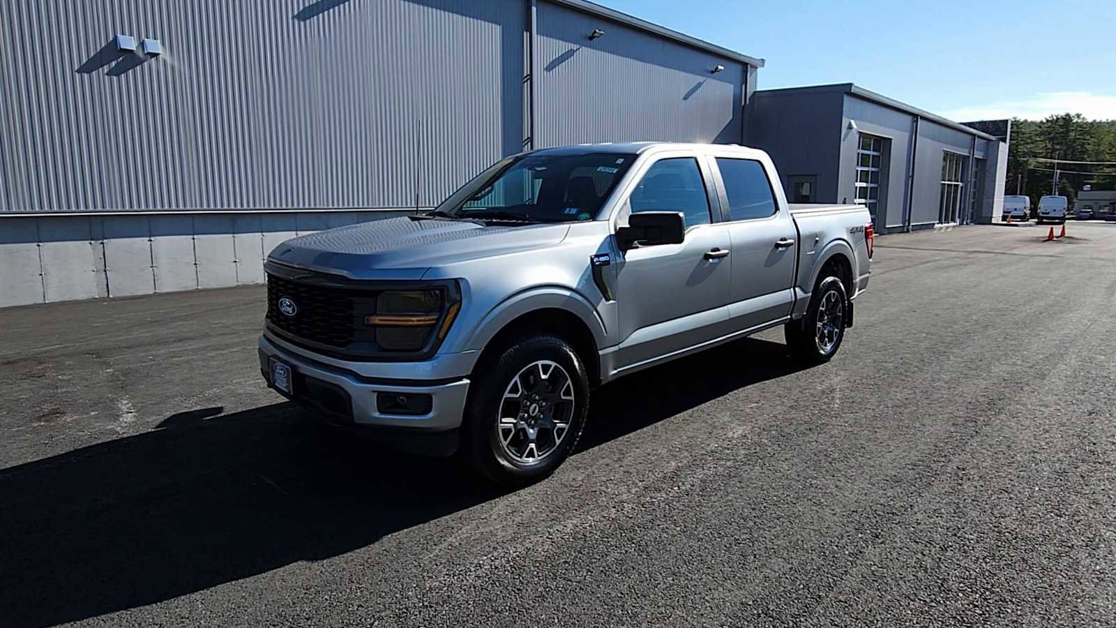 Used 2024 Ford F150 STX AWD/4WD image 4