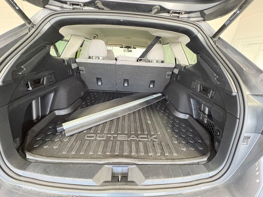 Used 2024 Subaru Outback Premium image 25