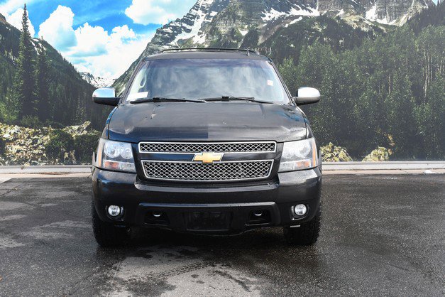Used 2013 Chevrolet Suburban LTZ image 5