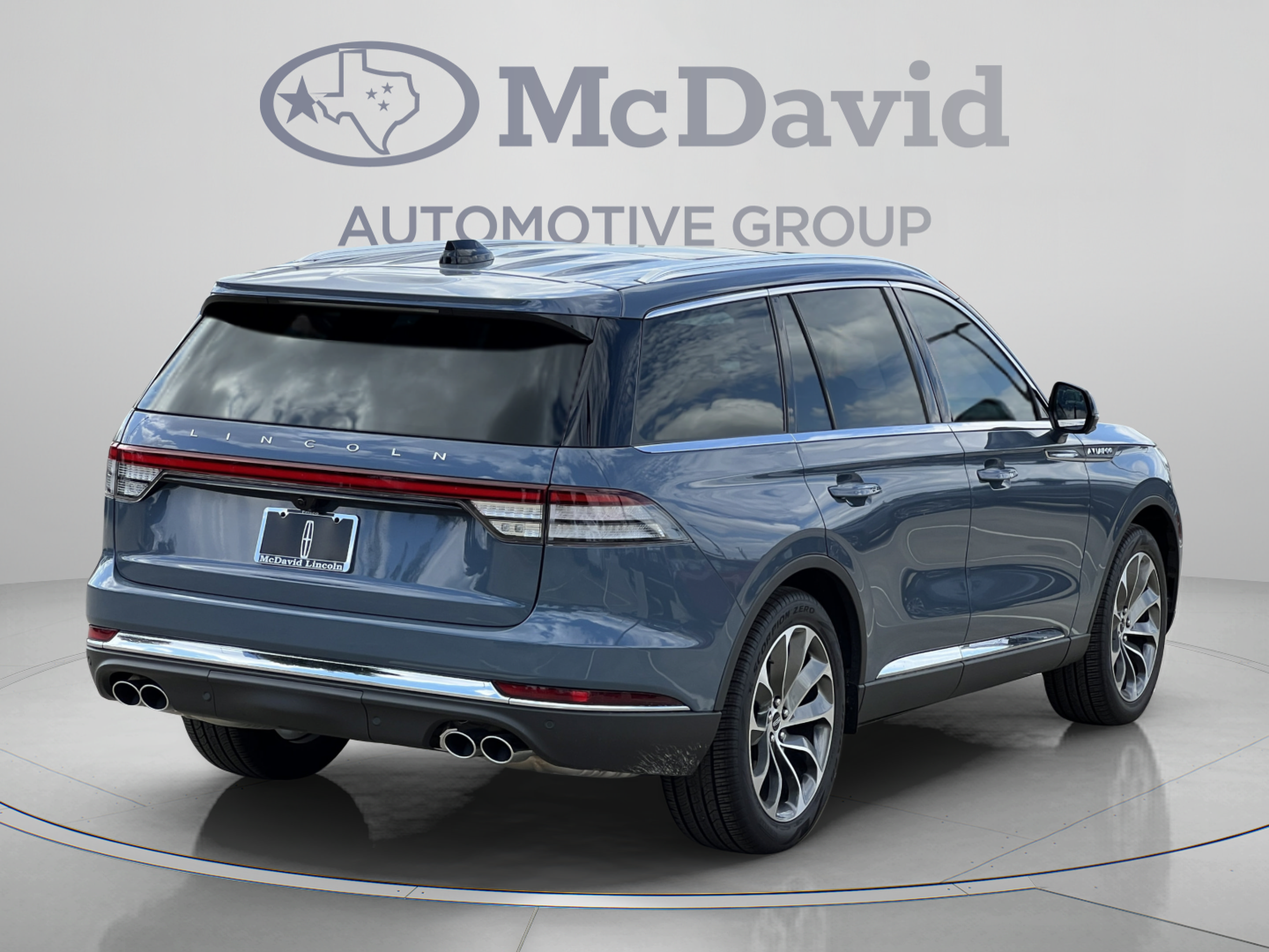 New 2026 Lincoln Aviator Reserve w/ Illumination Package RWD image 7