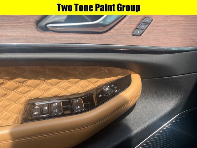 Used 2022 Jeep Grand Cherokee Summit w/ Luxury Tech Group V AWD/4WD image 9