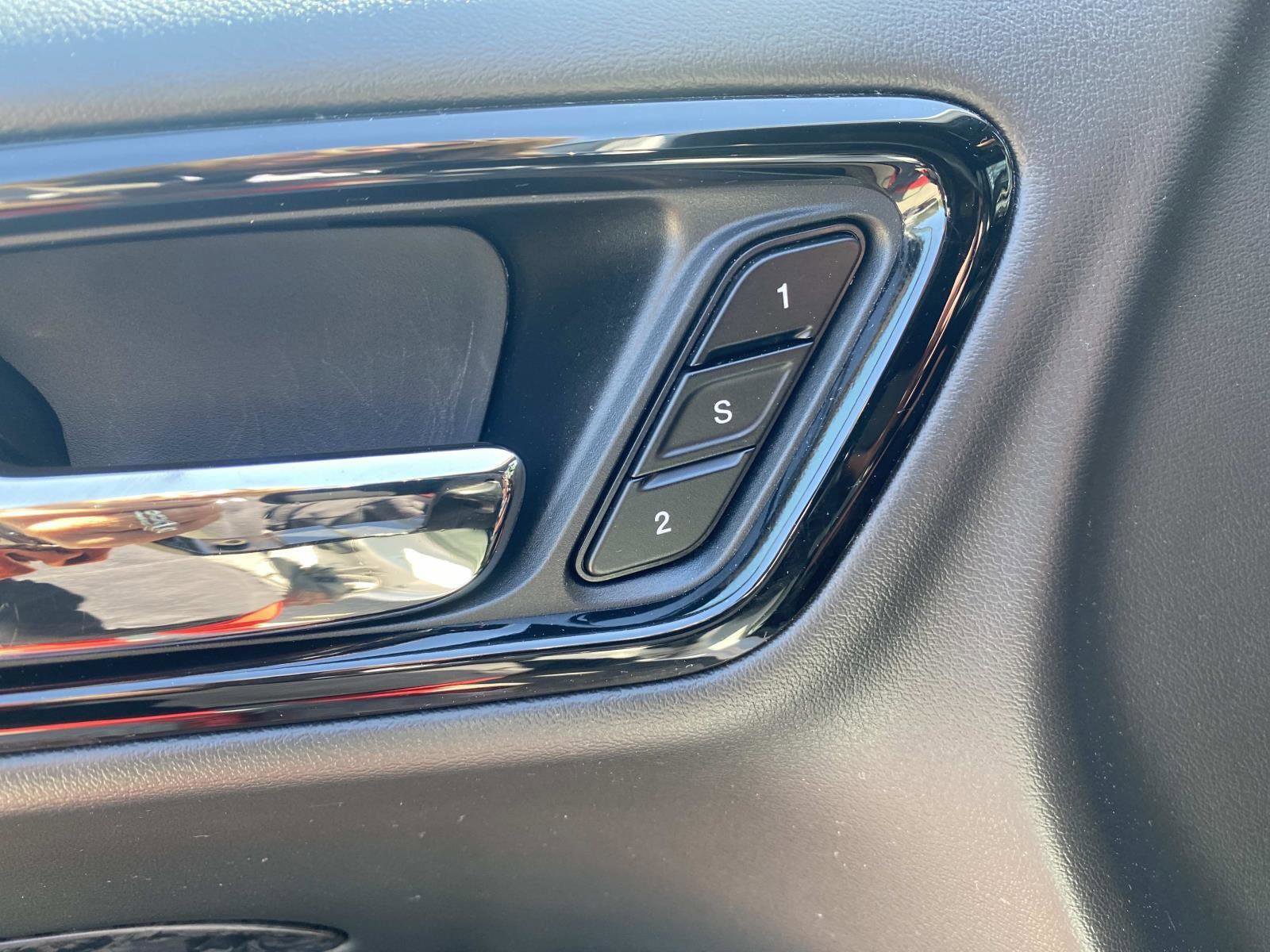 Certified 2024 Dodge Durango R/T image 23