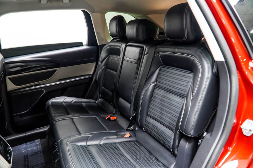 Used 2024 Lincoln Nautilus Reserve AWD/4WD image 40