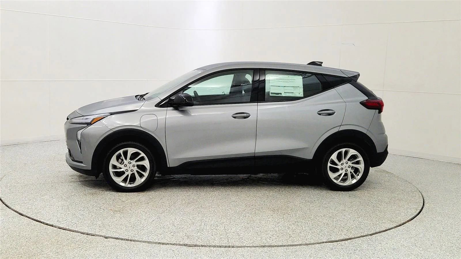 New 2027 Chevrolet Bolt LT w/ Comfort Package image 4