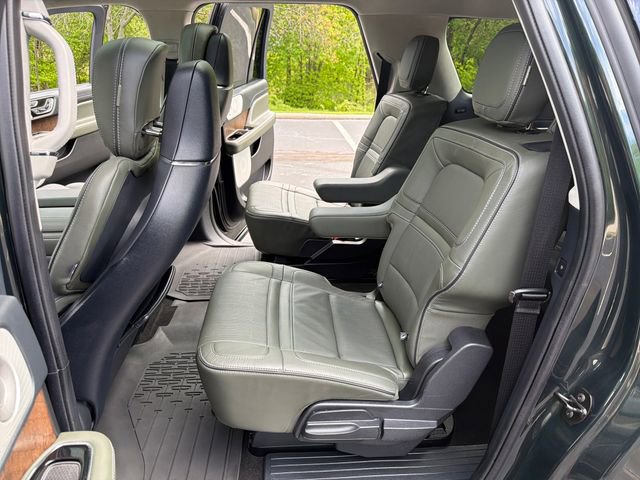Used 2022 Lincoln Navigator L Black Label AWD/4WD image 21