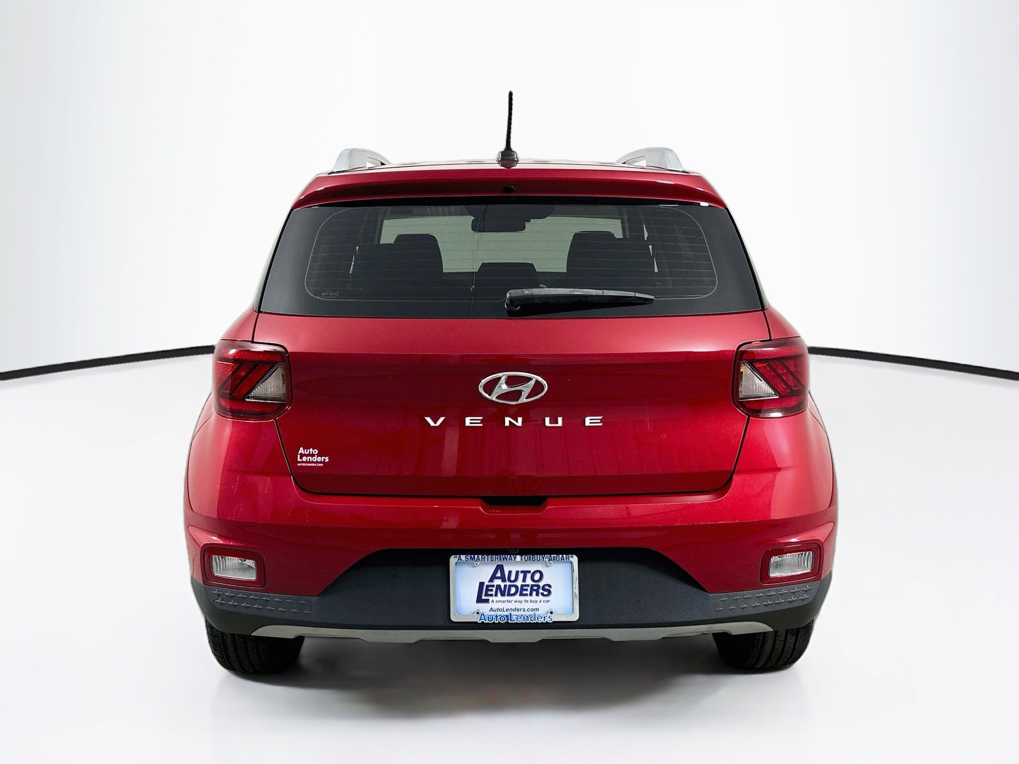 Used 2023 Hyundai Venue Limited w/ Cargo Package FWD image 6