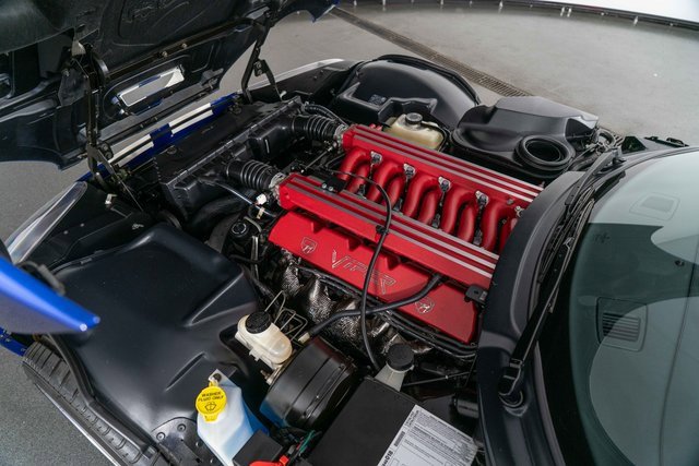 Used 1996 Dodge Viper GTS image 33