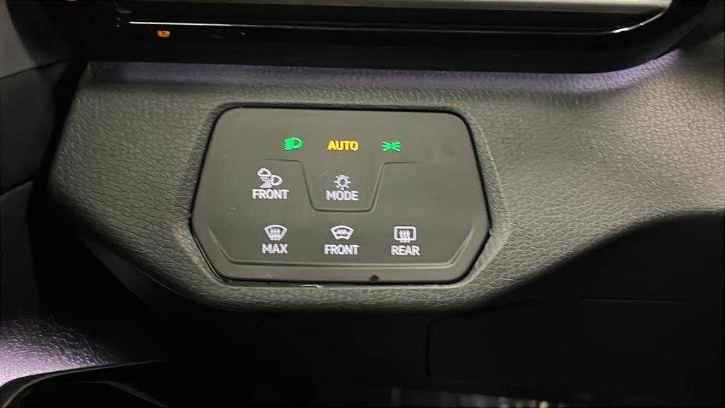 Used 2024 Volkswagen ID.4 Pro S image 38