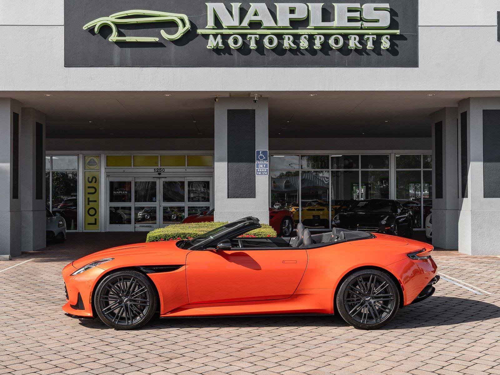 Used 2024 Aston Martin DB12 Convertible RWD image 36